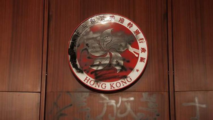 Çinli elçiden İngiliz siyasetçilere "Hong Kong" tepkisi