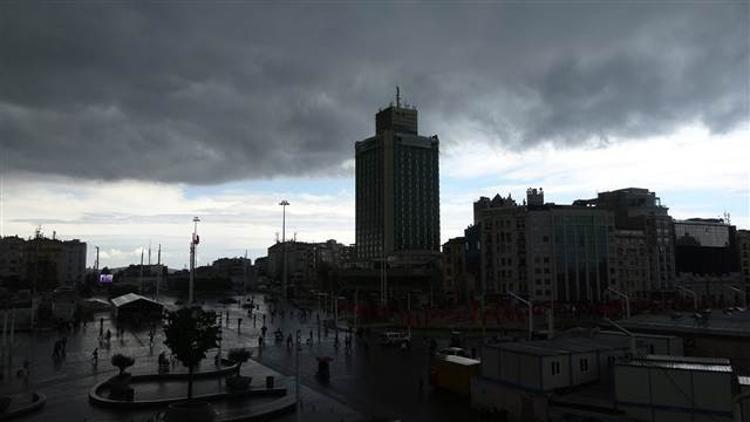 Son dakika.. Marmara için sağanak ve sıcaklık uyarısı: 6 derece düşecek