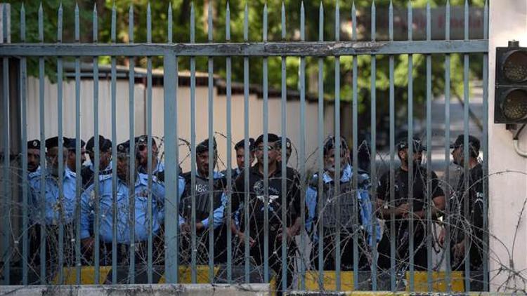 Cammu Keşmir Kontrol Hattı'nda bir Pakistan askeri öldü