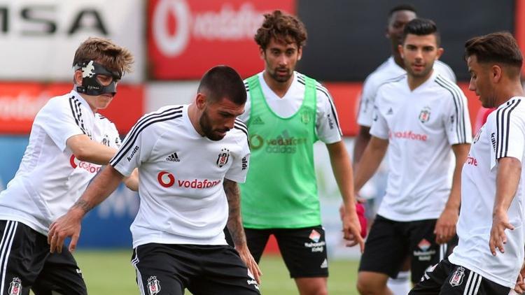 Beşiktaş, Sivas'a 6 eksikle gidiyor! 5 sakat, 1 cezalı...