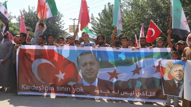 Afrin'de Türkiye'ye teşekkür yürüyüşü