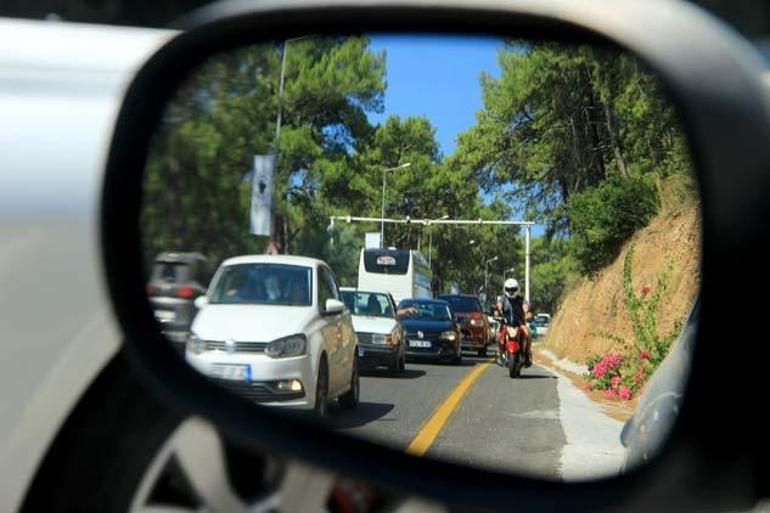 Akyakaya turist akÄ±nÄ± NÃ¼fus patladÄ±, araba koyacak yer kalmadÄ±