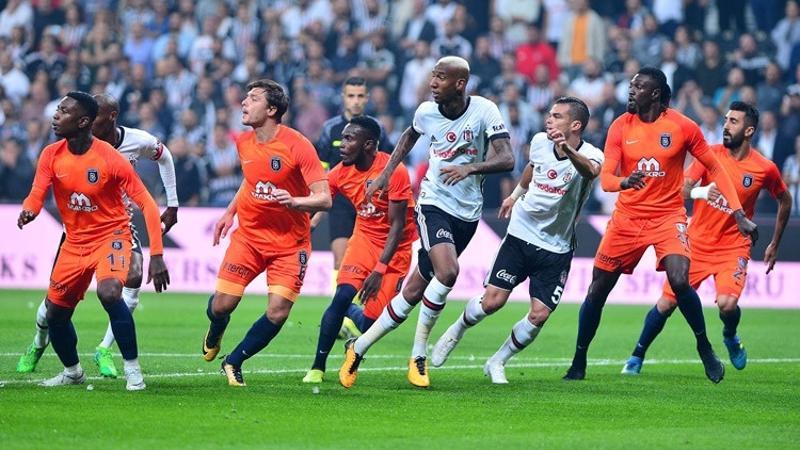 Uğur Meleke: Emre'nin sarı kartları üzerine konuşulmalı!