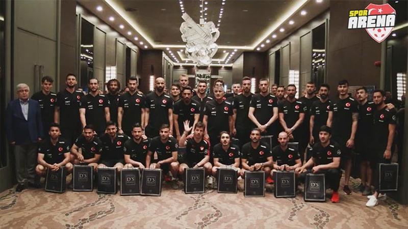 A Milli Takım'da bayramlaşma töreni yapıldı