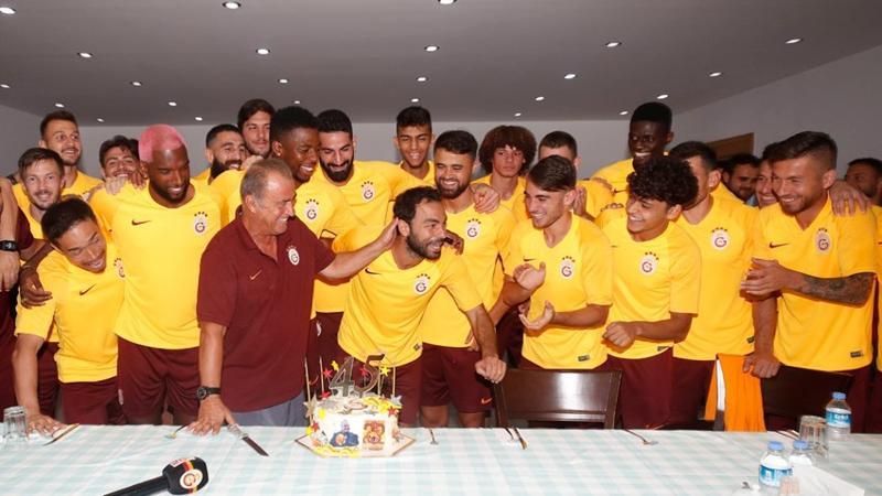 Fatih Terim'in 45. yılına özel kutlama