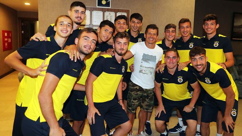 Emre Belözoğlu Fenerbahçe kampına katıldı
