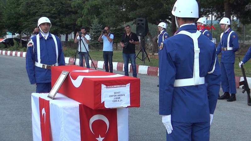 Bitlis'te Binbaşı EYP'li saldırıda şehit oldu