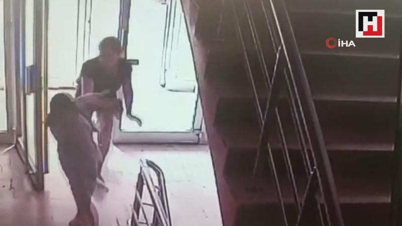 Öğretmen komşu, Büşra'yı tekme tokat dövdü