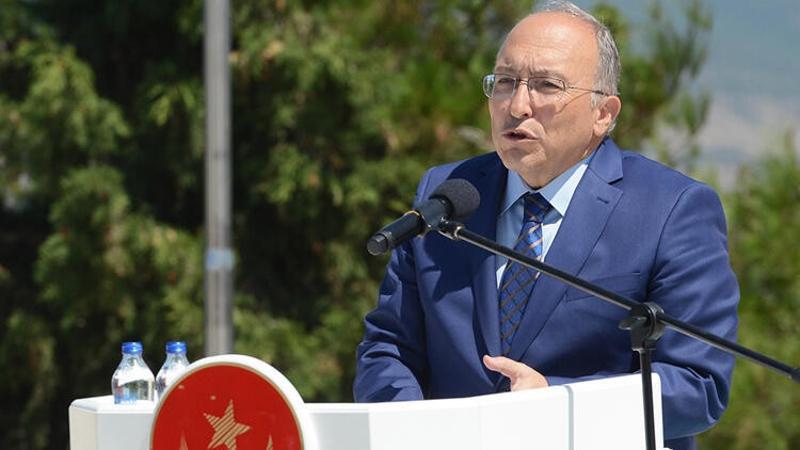 Kültür Bakan Yardımcısı Haluk Dursun trafik kazası geçirdi