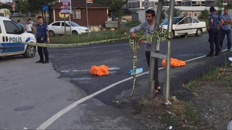 Sultanbeyli’de kamyonun altında ezilen motosikletli iki kişi öldü
