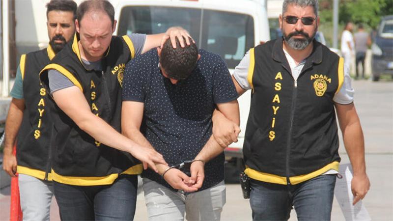 Kredi kartı kopyalayarak vurgun yaptılar