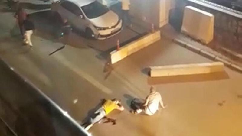 Karakolda barıştılar, çıkışta kavga ettiler
