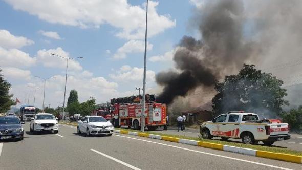 BalÄ±kesirde yolcu otobÃ¼sÃ¼ yandÄ±