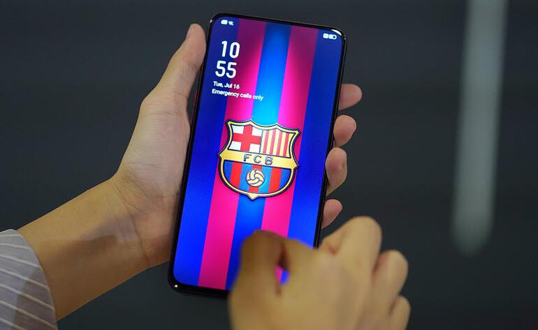 Oppo'nun yeni telefonu Barcelona tasarımıyla geliyor