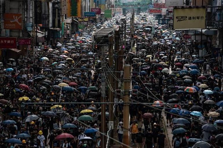 Hong Kong’da protestolar devam ediyor