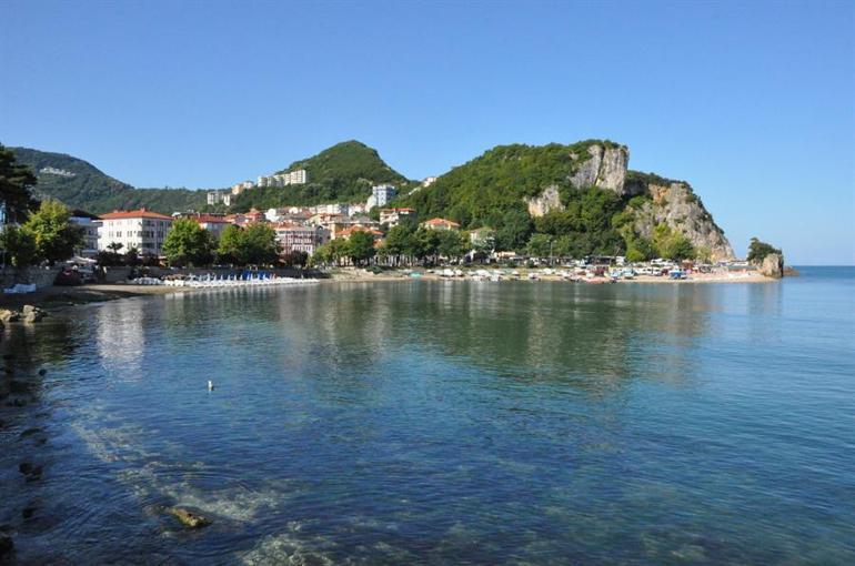 Amasra bayramda nüfusunun 22 katı turisti ağırlayacak