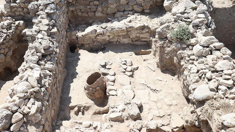 Porsuk Höyük'te Roma dönemine ait yaşam alanı bulundu