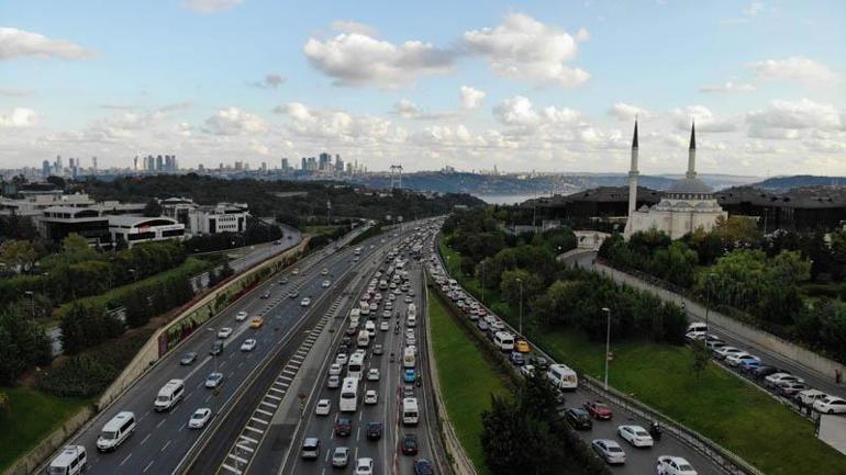 Yola çıkacaklar dikkat! Sabah erken saatlerde başladı...