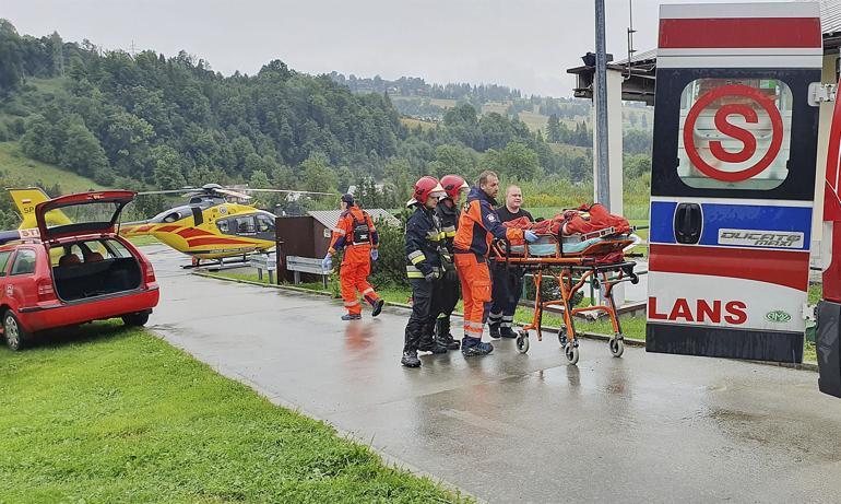 Polonya'da felaket! Yıldırım düştü, çok sayıda ölü var