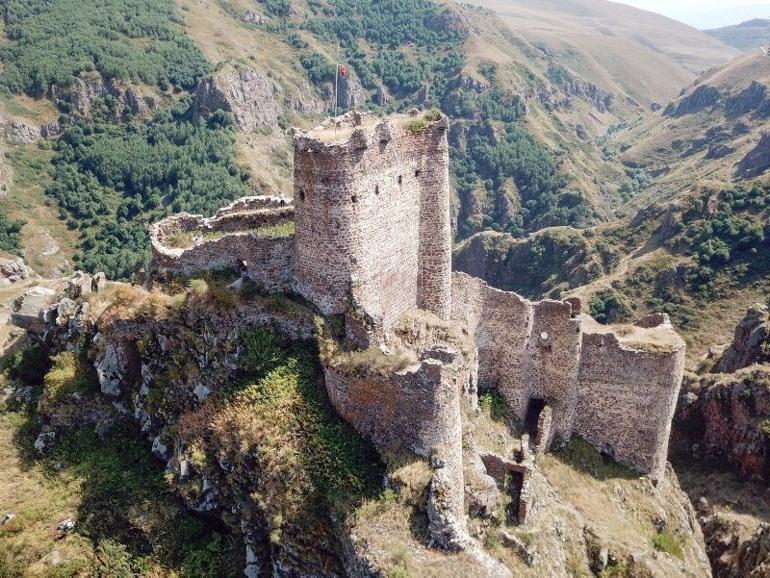 Ardahan'da bir orta çağ kalesi: Şeytan Kalesi