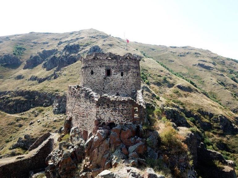 Ardahan'da bir orta çağ kalesi: Şeytan Kalesi