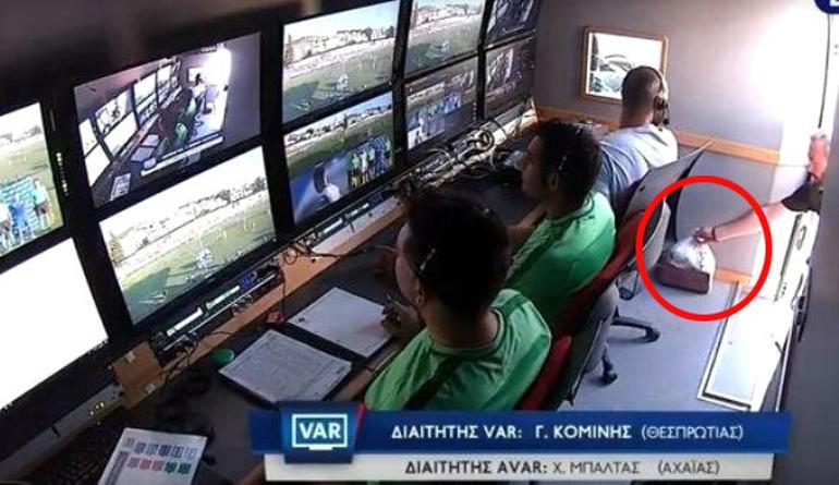 'VAR' odasına dürüm sipariş ettiler