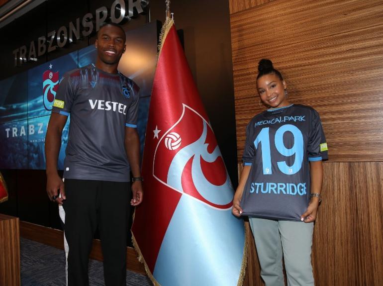 Trabzonspor'da Daniel Sturridge resmen imzayı attı