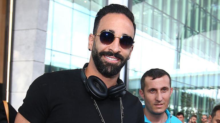 Fenerbahçe'de Adil Rami sağlık kontrolünden geçti