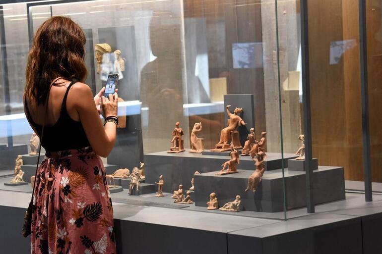 Troya Müzesi'ndeki işçi hazineleri ilgi çekiyor
