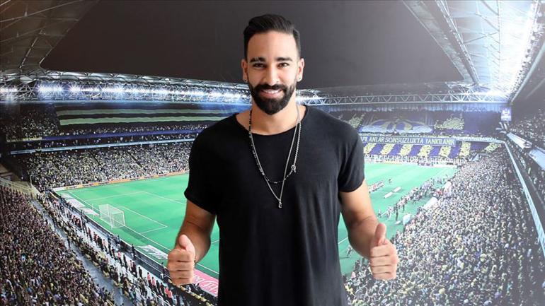 Fenerbahçe'ye üçüncü Fransız futbolcusu Adil Rami oldu